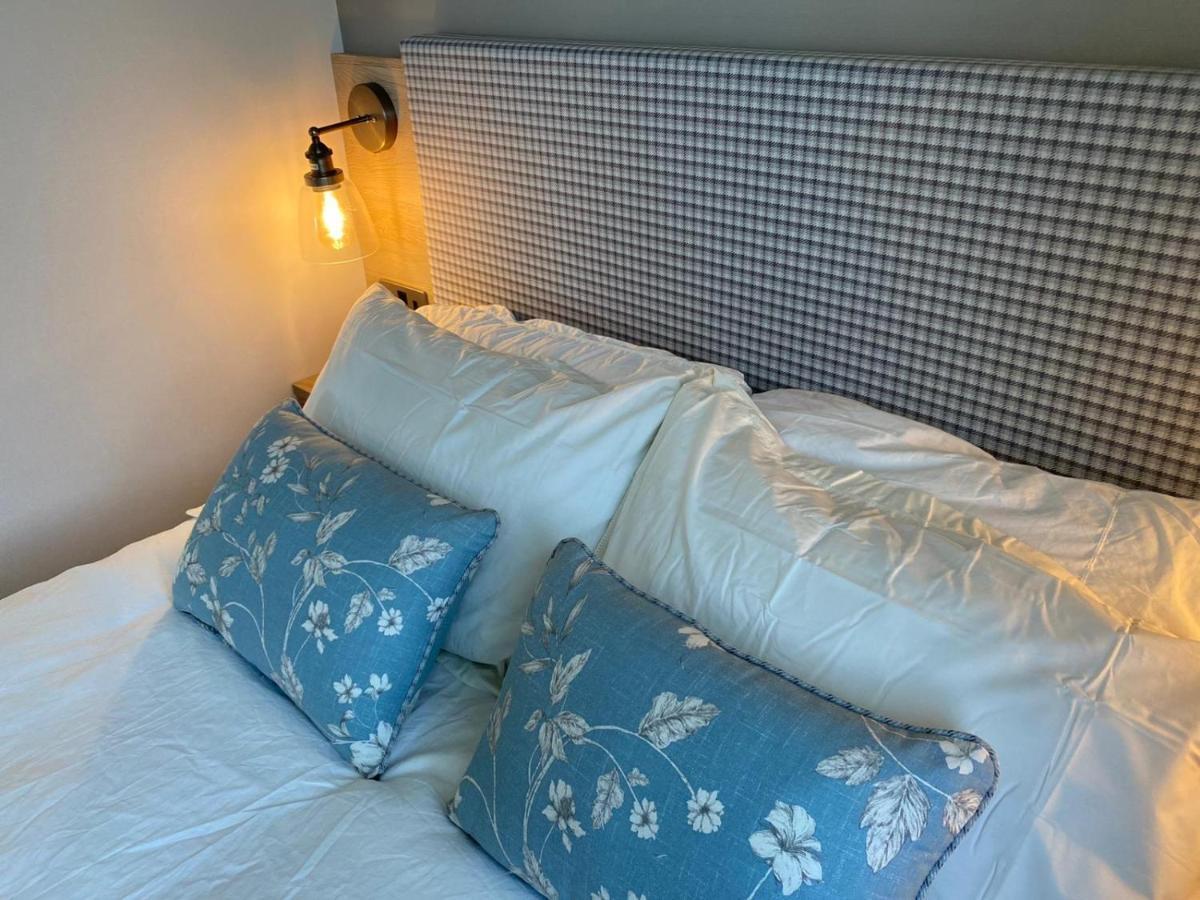 Lake District Prestige Caravan, 3 Bedrooms, Sleeps 8 On Haven Holiday Park Flookburgh Exterior foto
